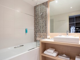 Chambre day use Aix-Les-Bains - Standard Confort Room - Bedroom