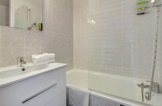 Salle de bain - Double Chambre classique - Bedroom