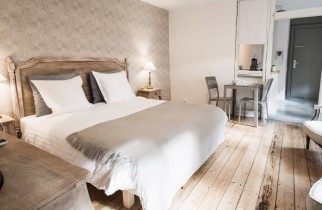 Apartment Les Charpentiers - Bedroom