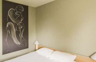chambre en journée ibis horbourg wihr - Double - Bedroom