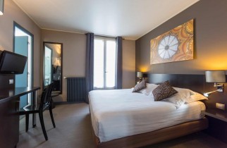 Chambre journée Paris - Double standard - Bedroom