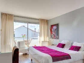 Chambre avec balcon - Doble avec balcon - Dormitorio