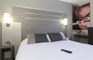 Chambre day use Voiron - Double standard - Bedroom