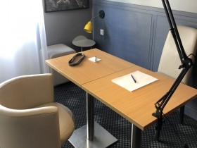 Table - Bureau 2 - Büroraum Chambre bureau privative (journée) - Unternehmen