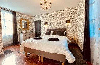 Suite de Charme - Dépendances du Château - Bedroom