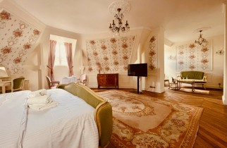 SUITE ROYALE AU CHÂTEAU - Deluxe Suite au Château - Bedroom