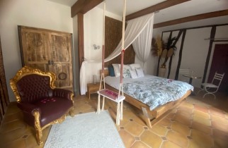 Suite en journée Toulouse - Suite de charme avec spa privatif - Suite N5 - Schlafzimmer
