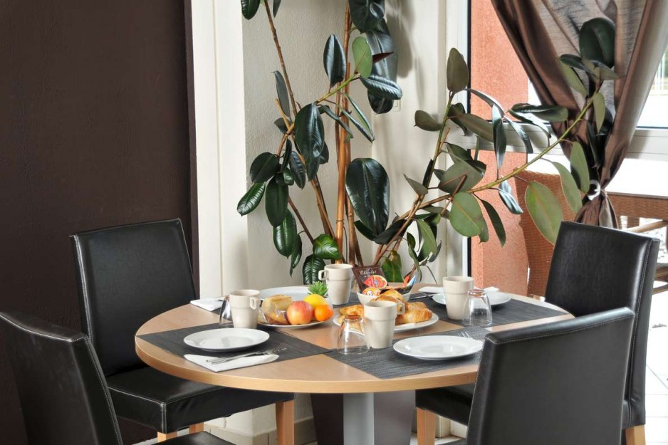 6169 appartement hotel petit dejeuner aix la duranne - Aix-en-Provence