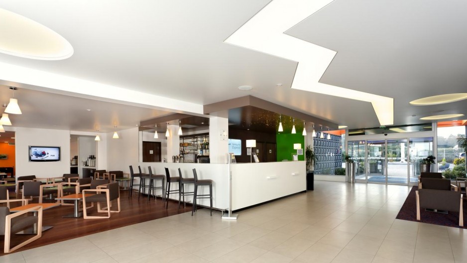 hotel en journ&eacute;e holiday inn strasbourg geispolsheim - Strasbourg