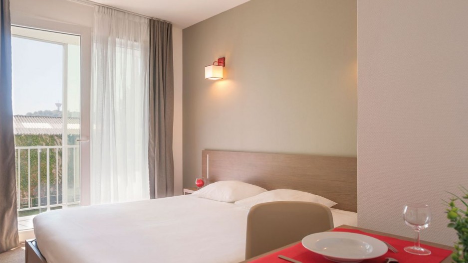 Accommodation Cherbourg-en-Cotentin Cherbourg day use