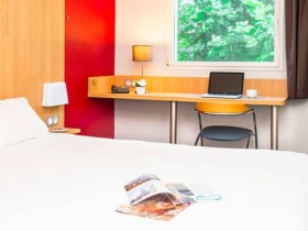 B&B Hôtel La Rochelle Centre Aparcamiento La Rochelle