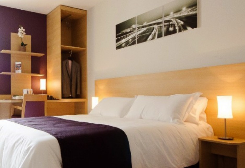 Apart Hotel Lione Comfort Suites Lyon Est Eurexpo