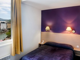 Bedroom Lourdes