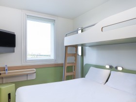 Bedroom Roissy CDG