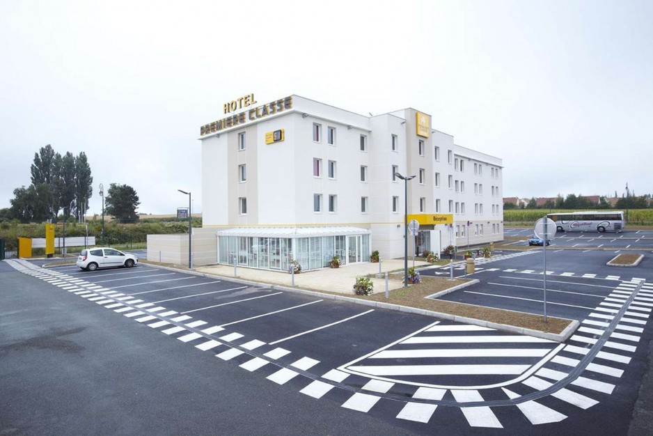 Suburbs hotel Roissy CDG Première Classe day use Roissy