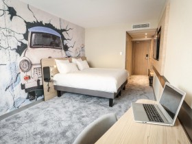 Dormitorio París La Défense