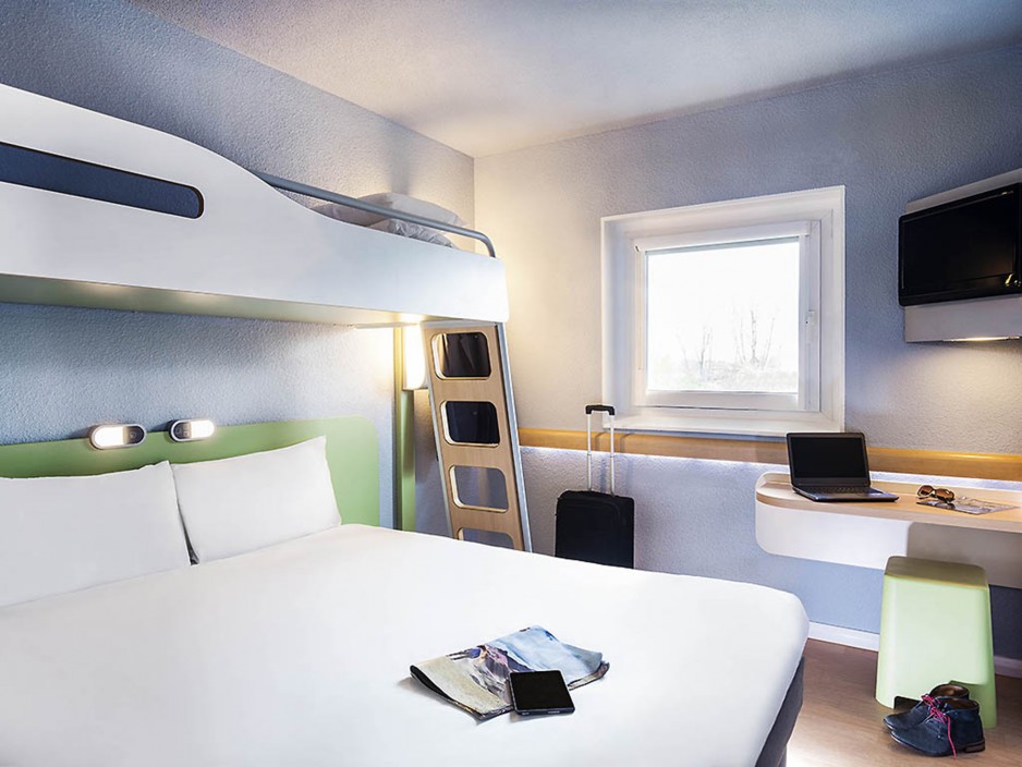 Hotel de uso diurno Cergy-Pontoise chambre journée ibis budget cergy