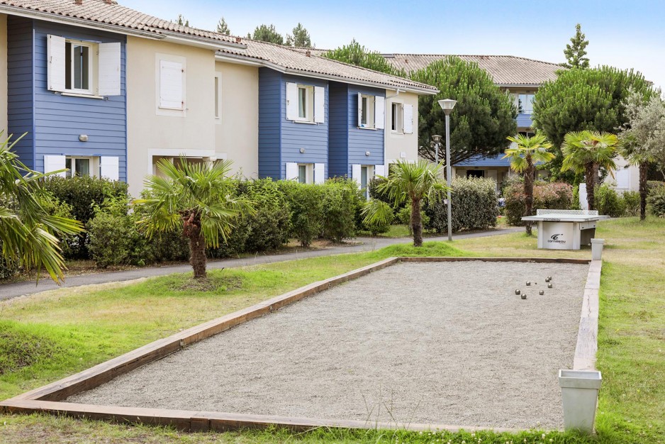 Hotels day use la journée Bordeaux Terrain de pétanque