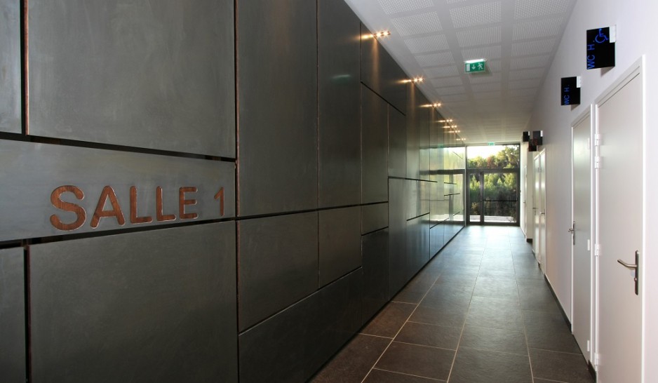 Brignoles Meeting Réunion Salle 200m²