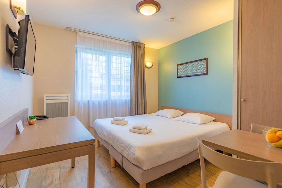 Schlafzimmer La Roche-sur-Yon Chambre