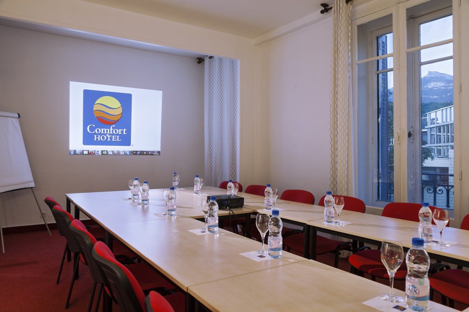 Business Chambéry salle seminaire face à la gare de Chambéry
